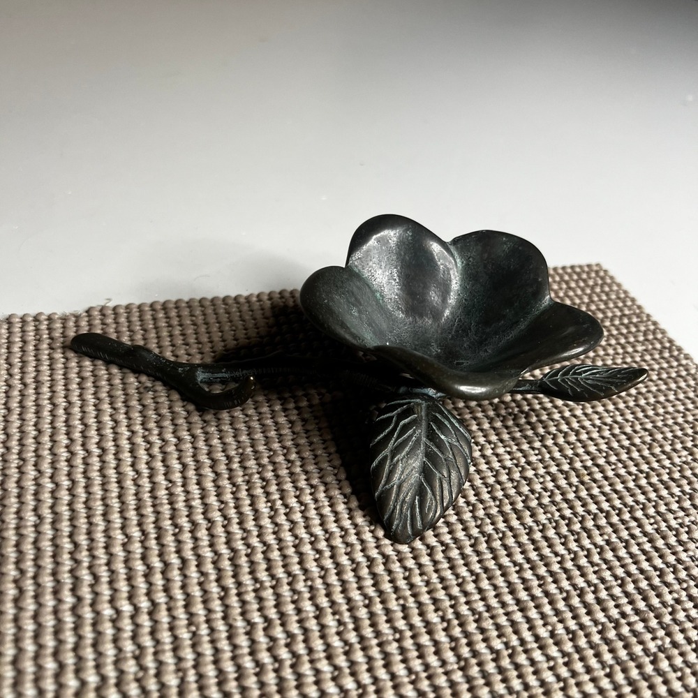 Vintage New Concepts Bronze Metal Flower Trinket Dish Dogwood Branch Ring Holder